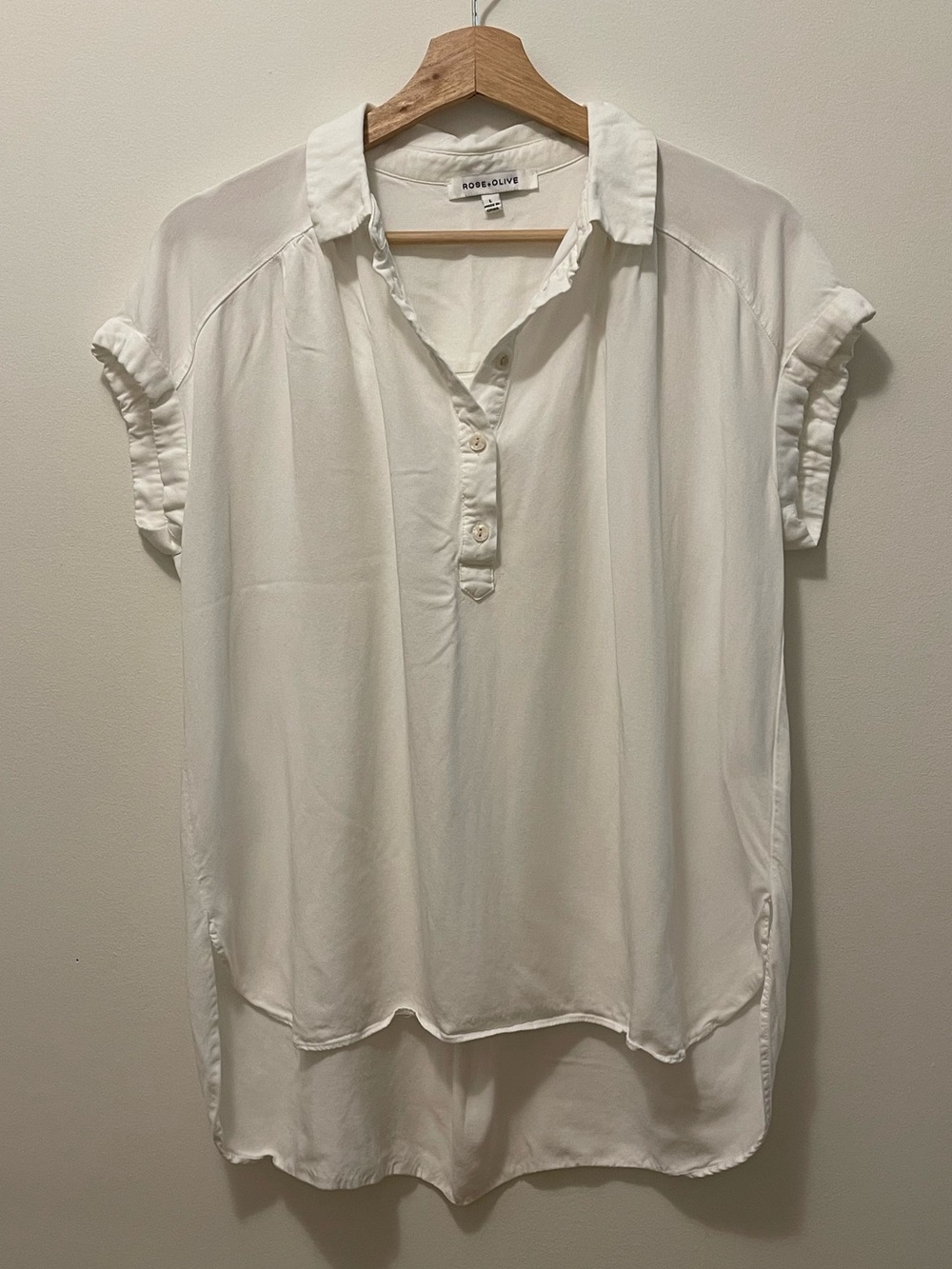 Rose & Olive White Short-Sleeve Button Popover Blouse